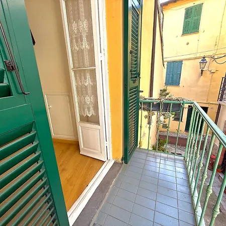 Апартаменты Sanremo Central Apartment Санремо